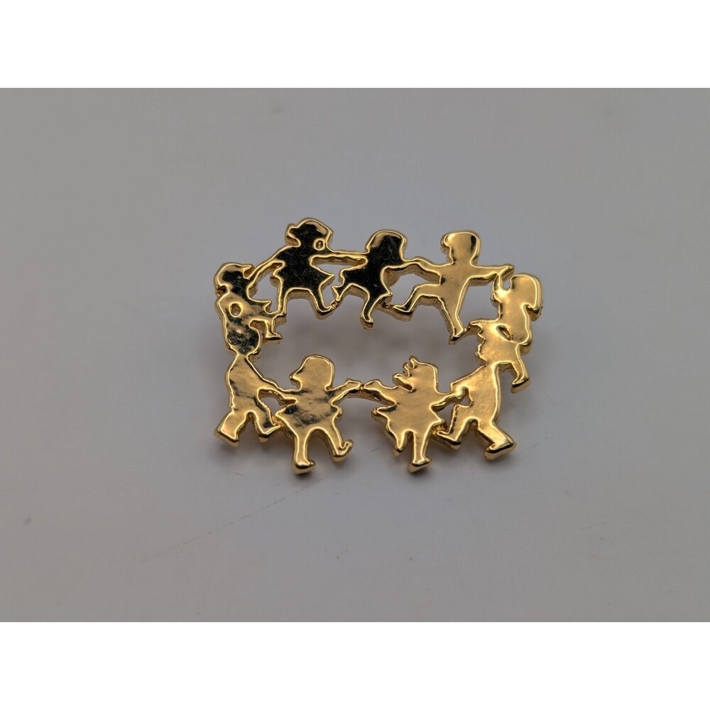 Vintage CTPM TPM Gold Tone Circle of Children Holding Hands Dance Lapel Hat Pin